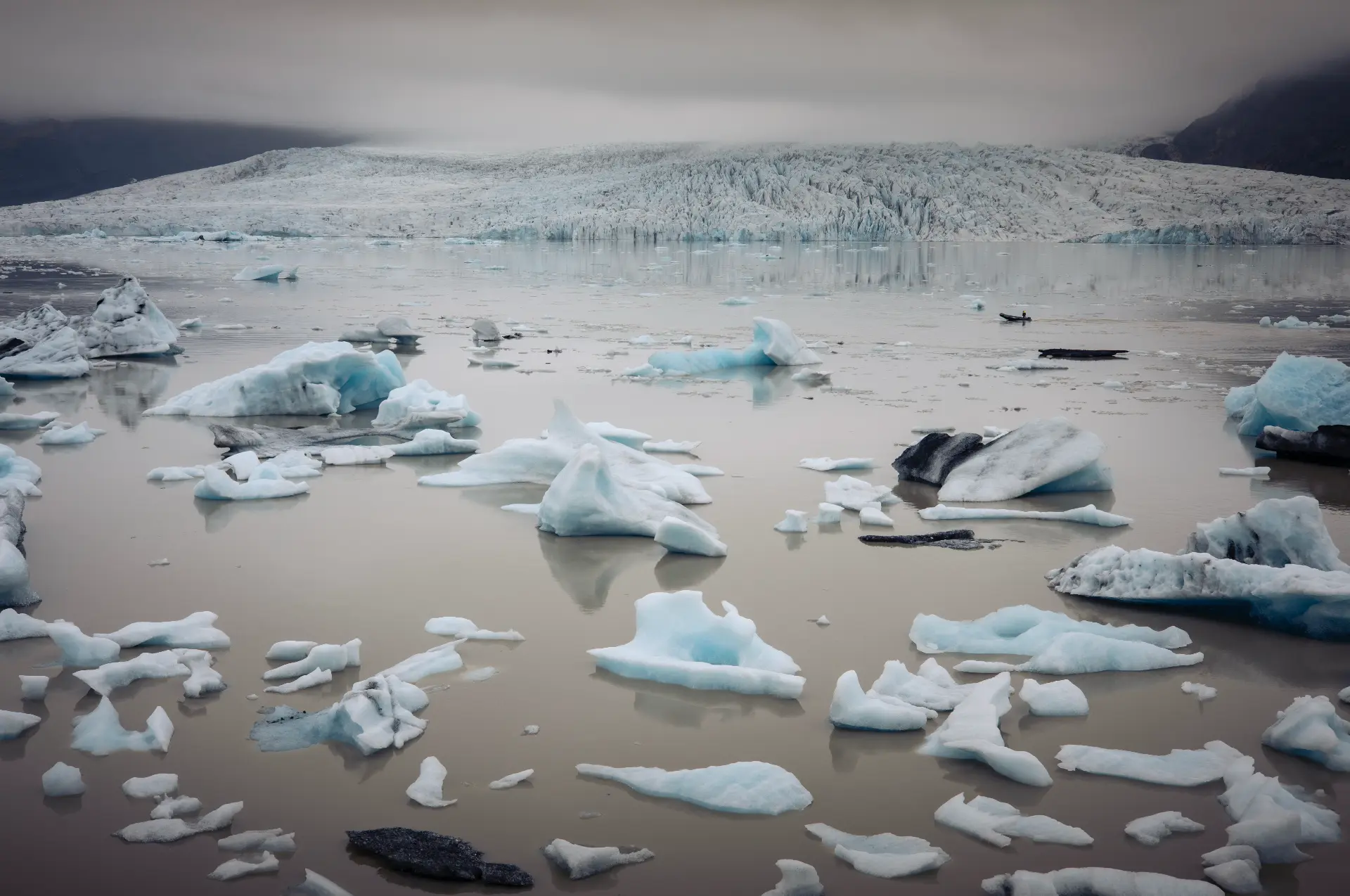 Icebergs drifting in a glacier lagoon